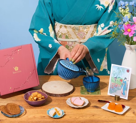 Spring-Themed Japanese Snack Boxes