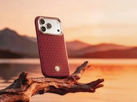 Ultra-Slim Kevlar Smartphone Cases Image 2