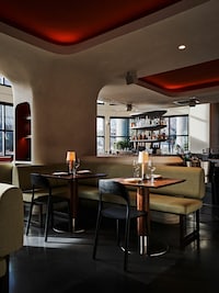 Modern Curved Dining Designs Image 2