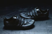 Strap Running Sneakers Image 1