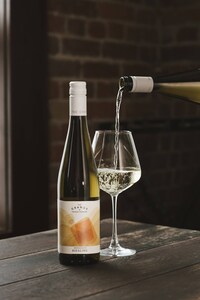 Summer-Ready Canadian Wine Releases Image 2