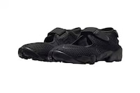 Mesh Split Toe Sneakers Image 1