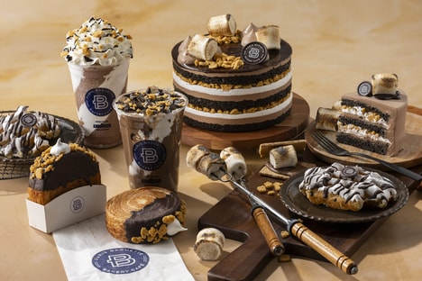 Refreshing Blueberry-Themed Dessert Menus