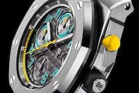 Luxe Summer Chronograph Watches Image 3