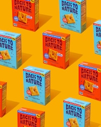 Cheesy Plant-Based Crackers Image 1
