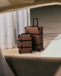 Vulcanized Trolley Cases Image 2