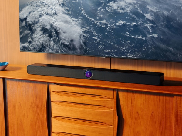 Touchscreen Modern Soundbars