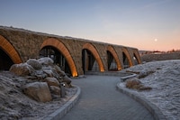 Grass-Roof Geothermal Spas