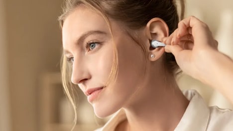 Bass-Boosted Clip-On Earbuds