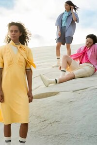 Artistic Summer Capsule Image 2