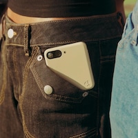 Secondary Mobile Devices Image 4