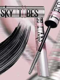 Transfer-Proof Lightweight Mascaras Image 1