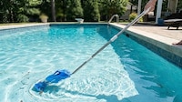 Spot Cleaning Pool Vacuums Image 2