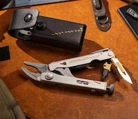 Lockable Pliers Multitools Image 1