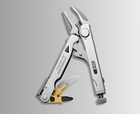 Lockable Pliers Multitools Image 5