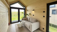 Timelessly Elegant Tiny Houses Image 4