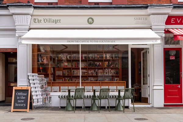Curated Newspaper Storefronts