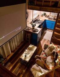 Luxuriously Spacious Tiny Homes Image 3