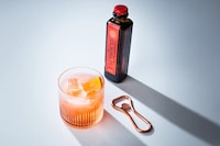 Alcohol-Free Bitter Aperitivos Image 1