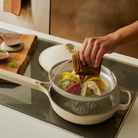 Limited-Edition Kitchenware Capsules