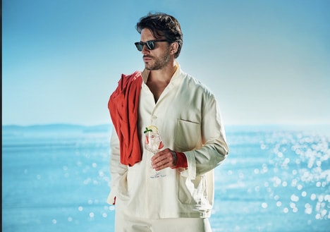 Actor-Approved Cocktail Campaigns