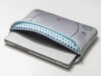 Console-Inspired Sleeves Image 3