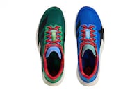 Bold Split-Logo Runners Image 2