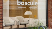 Garment-Inspired Lounge Chairs Image 4