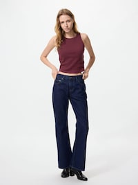 Built-In Summer Tops Image 4