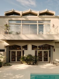 Redesigned Hillside Modern Homes Image 3