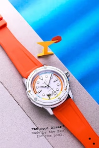 Bright Poolside Diver Watches Image 1