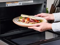 Flatbed Countertop Microwaves Image 2
