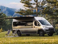 Loft-Equipped Camper Vans Image 2