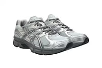 Mesh Running Sneakers Image 2