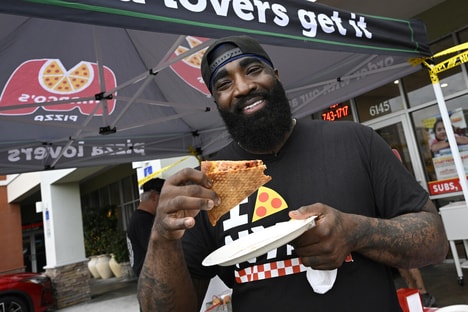 Iconic NYC-Style Pizza Slices