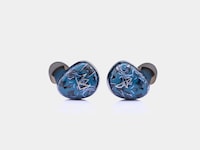 High-End Consumer-Suited Earbuds Image 8