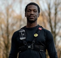 Connected Safety Running Vests Image 3