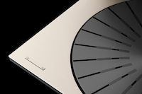 Opulent 80s-Inspired Turntables Image 3