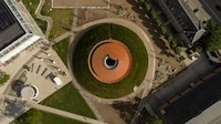 Artful Subterranean Skyspaces Image 3
