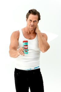 Hunk-Inspired Hard Soda Campaigns Image 2