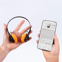 Modernized Nostalgic Headphone Models Image 5