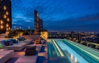 Immersive Sky Bar Dining