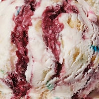 Berry-Forward Ice Creams Image 4
