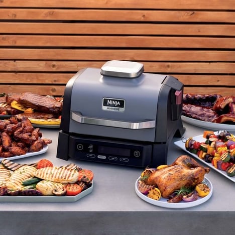 Multifunctional Woodfire Grills