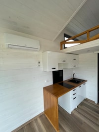 Minimalist Couple-Friendly Tiny Homes Image 8