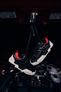 Auto-Inspired Athletic Lines Image 5