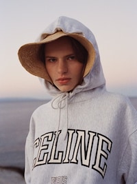 Nostalgically Shot Fashion Campaigns Image 2
