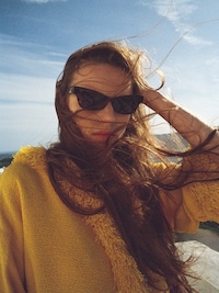 Nostalgically Shot Fashion Campaigns Image 3