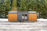 Luxe Loft-Free Tiny Homes Image 2