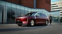 Accessible Electric SUV Models Image 4